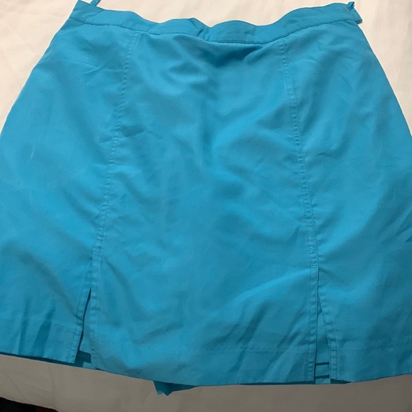 IZOD Skort - Picture 1 of 11